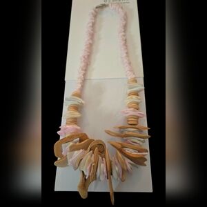 Vintage Multi Pastel Color Shell W/Wooden Accent Fashion Necklace Various Shapes